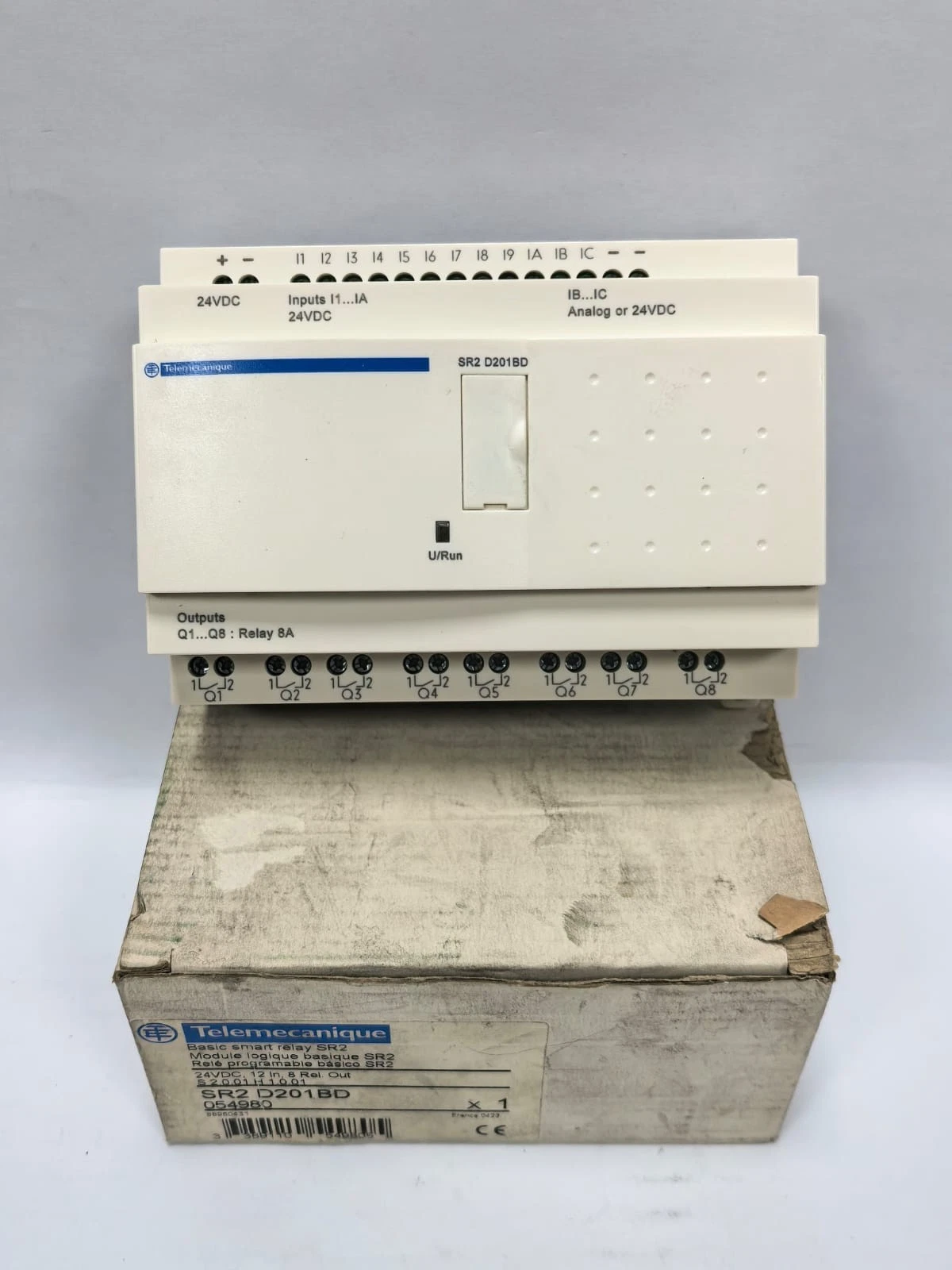 TELEMECANIQUE SR2 D201BD TELEMECANIQUE SR2 D201BD BASIC SMART RELAY 1